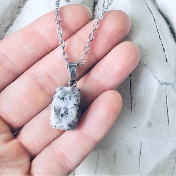 pendant quartz charm silver plated necklace - Picture 2 of 3